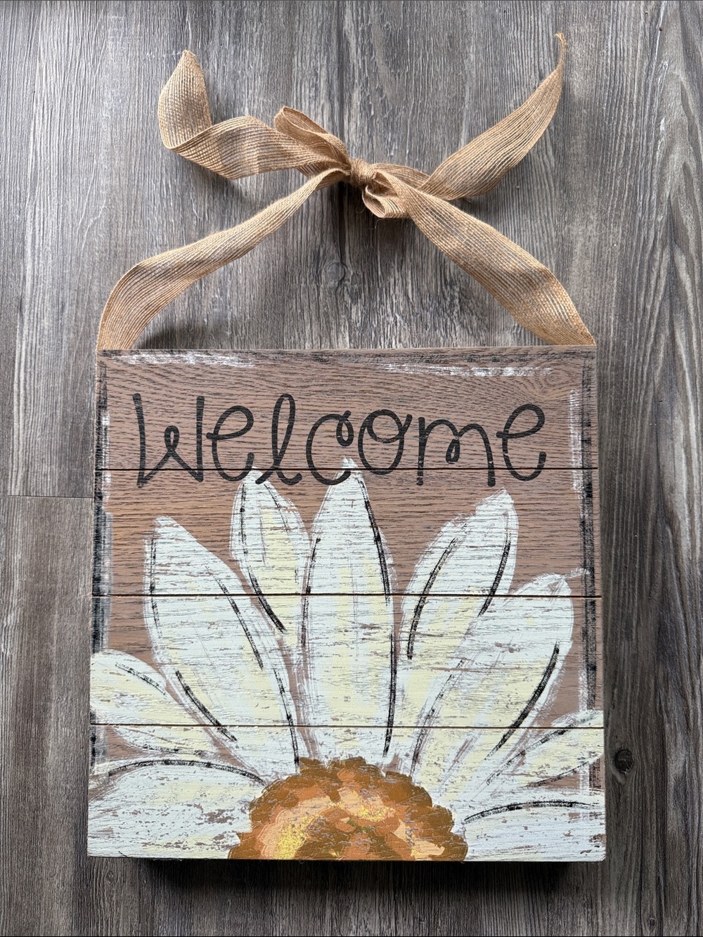 NWT “Welcome” Wall Decor